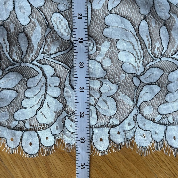 Lulu's Delicate Darling Beige & Ivory Lace Bodycon Dress Sz Medium Wedding Bride - Picture 10 of 10